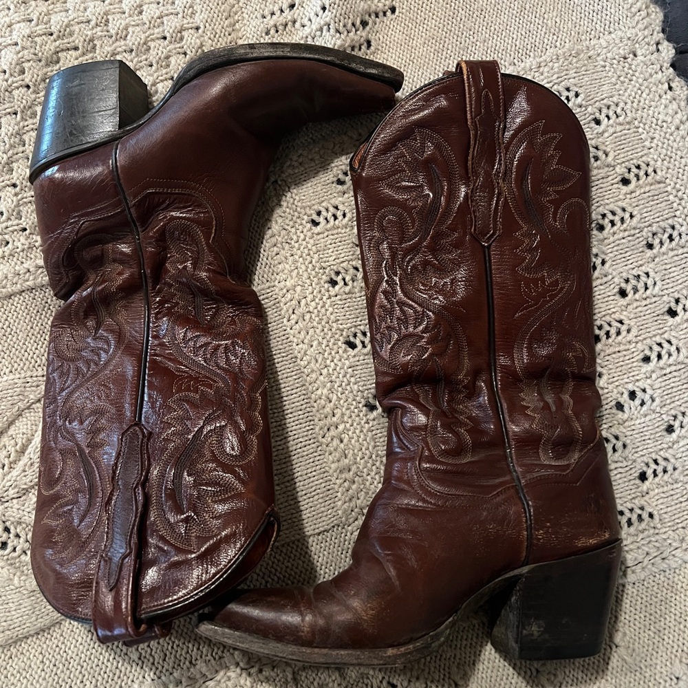 Leather Western Cowgirl Boots- Dan Post size 6